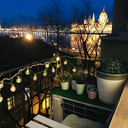 Mimi's Holiday Apartman